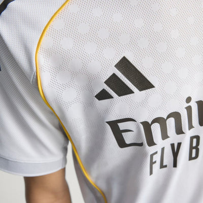 Real Madrid Titular Camiseta 2025/26 - Version Fan