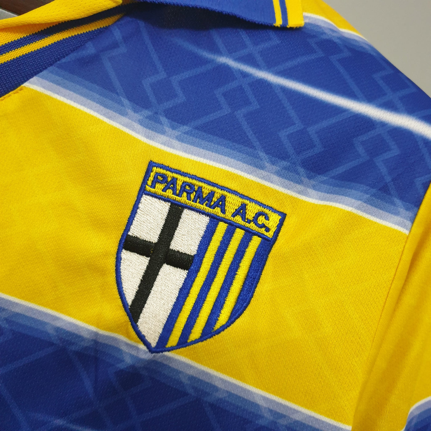 PARMA I 98/99 HOMBRE (RETRO) - Vitrine Futebolística